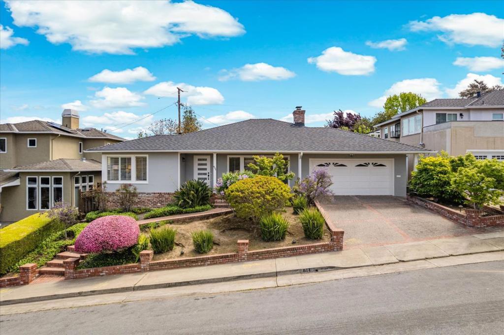 Photo of Listing #ML82003111