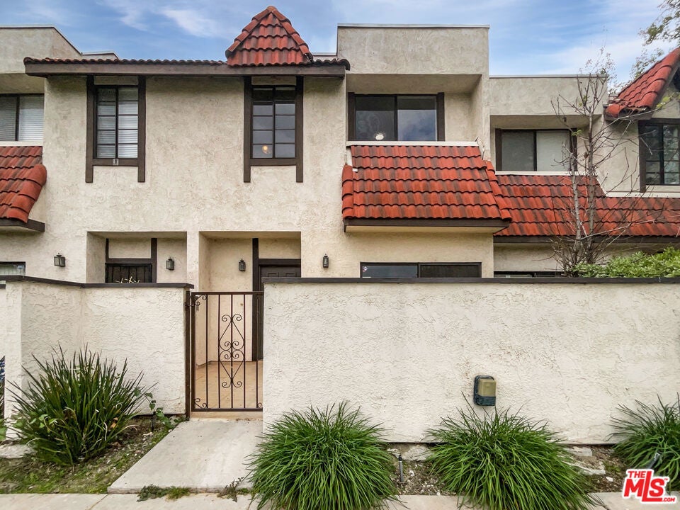 Photo of Listing #25527141