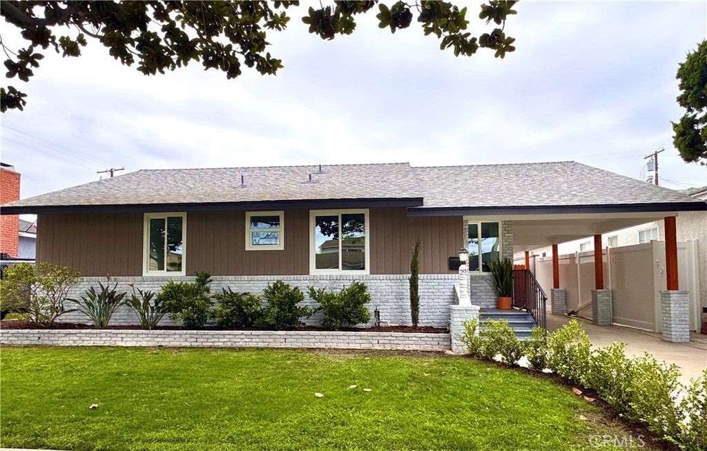 Photo of Listing #OC25085253