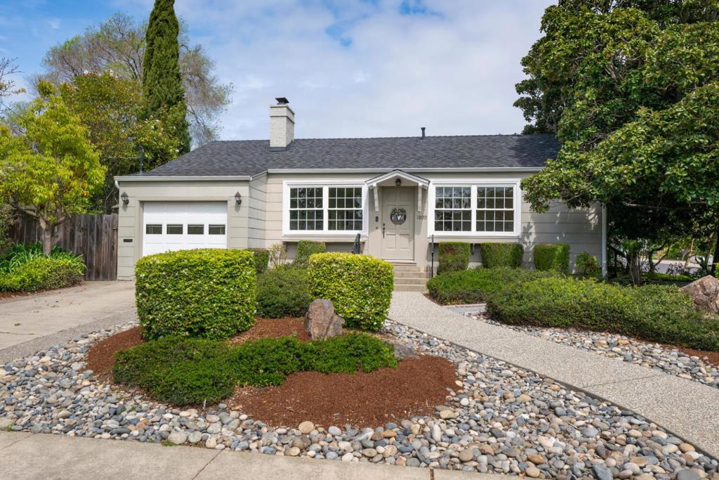 Photo of Listing #ML82003137