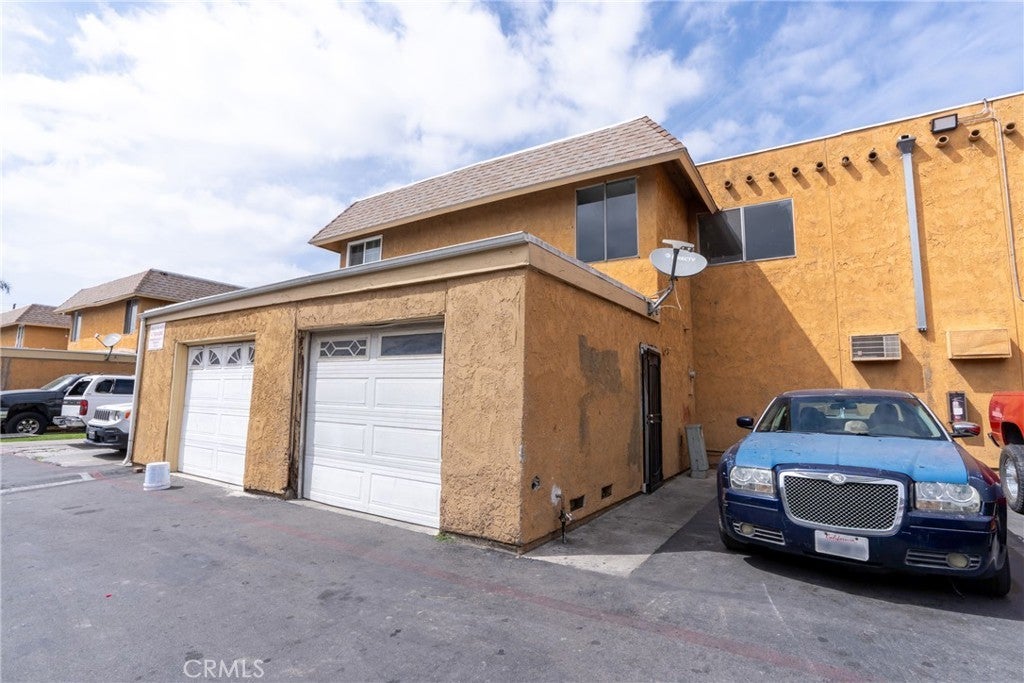 Photo of Listing #PW25085298