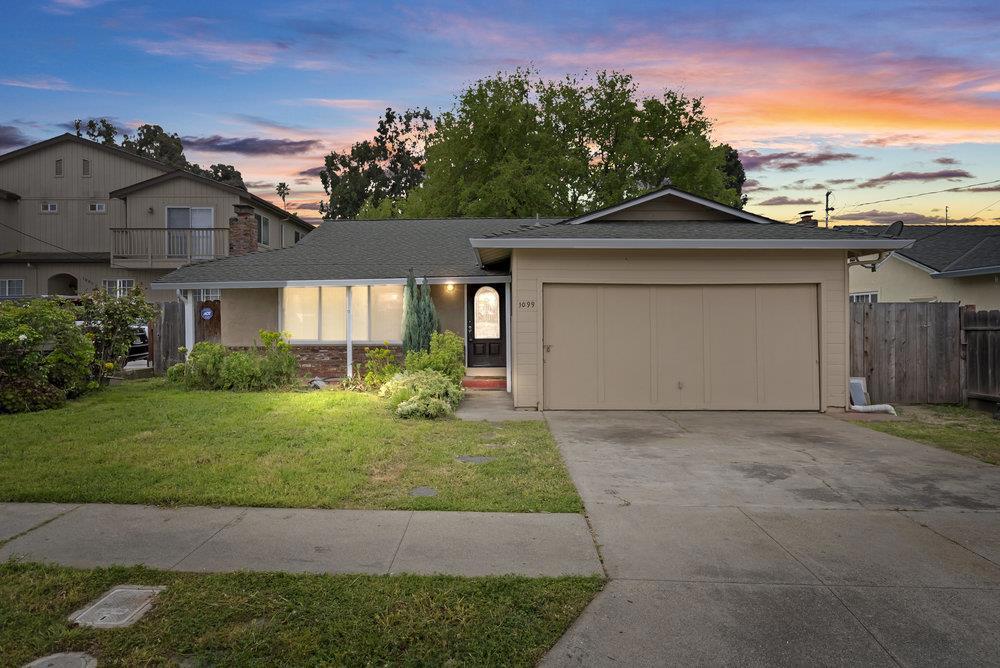 Photo of Listing #ML82003154