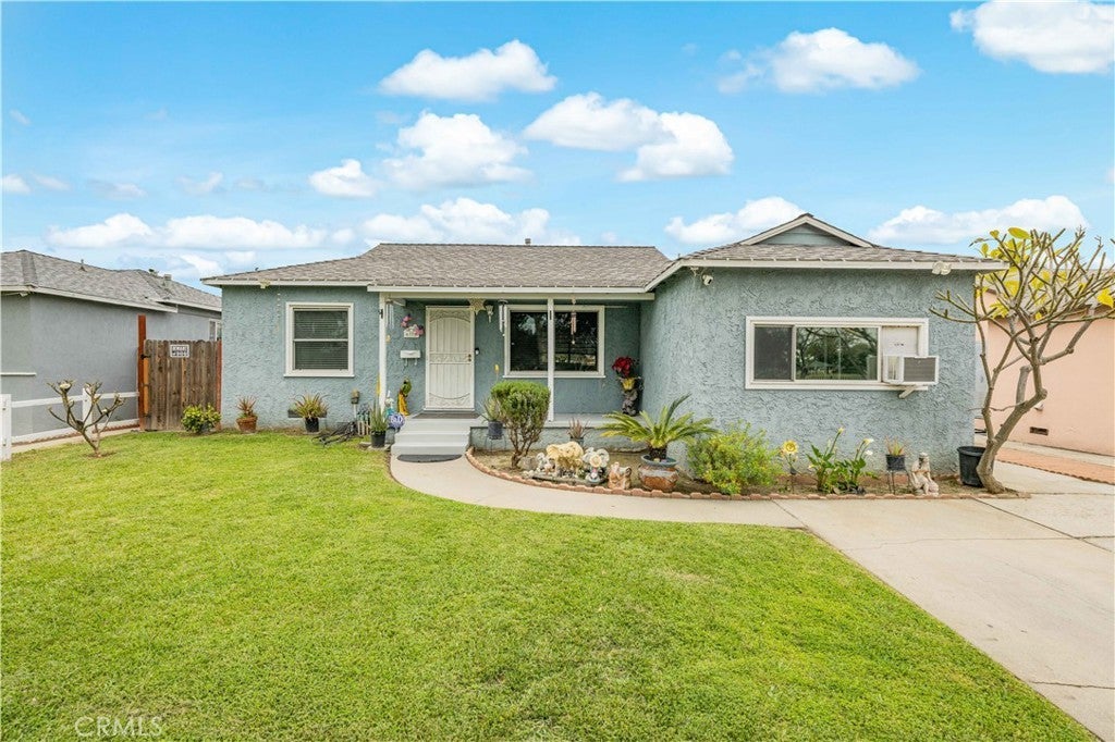 Photo of Listing #MB25085666