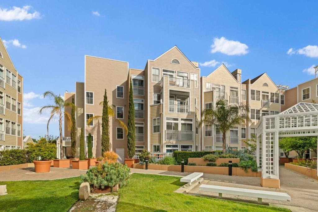 Photo of Listing #ML82003151