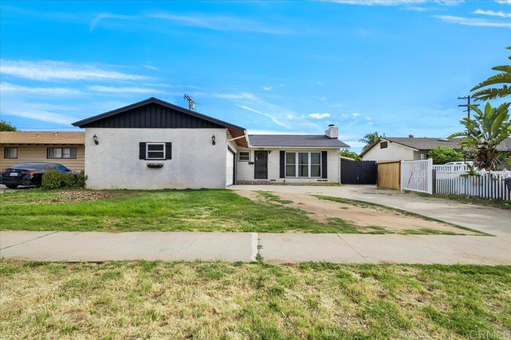 Photo of Listing #PTP2502773