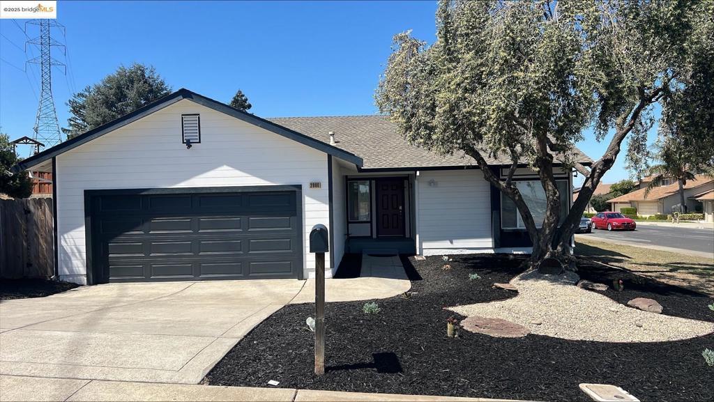 Photo of Listing #41093940