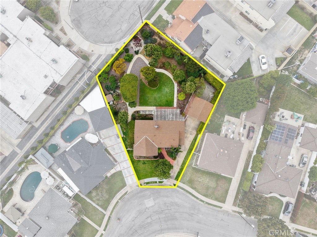 Photo of Listing #PW25085520