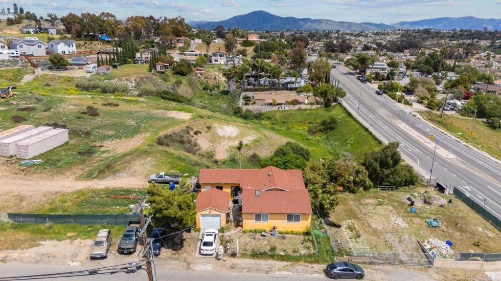 Photo of Listing #PTP2502780