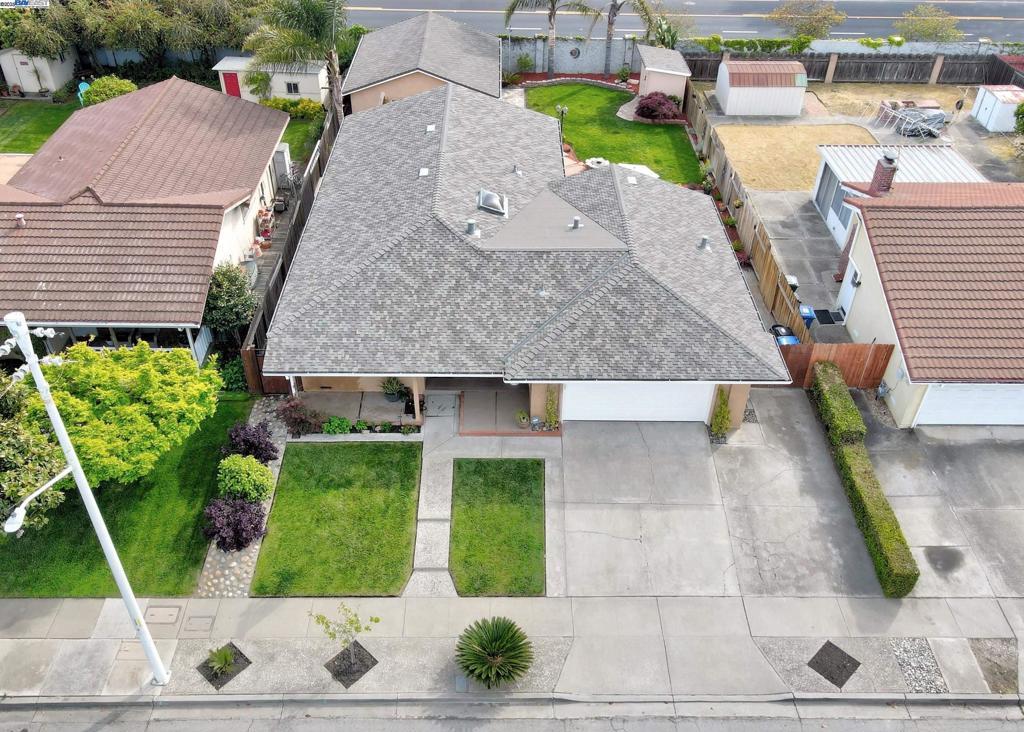 Photo of Listing #41093978