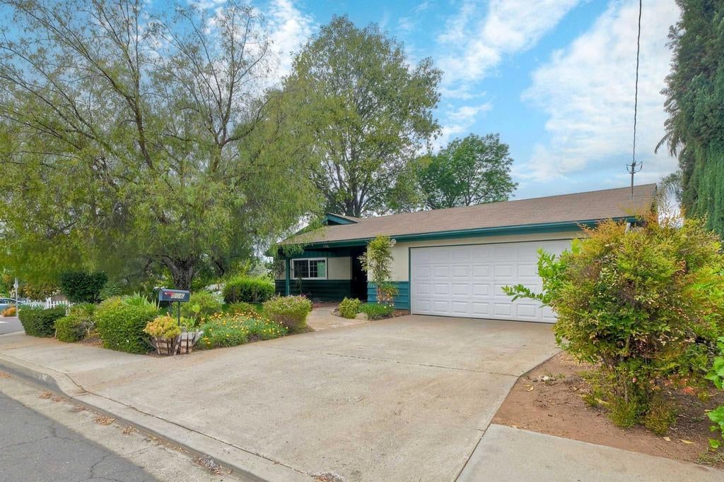 Photo of Listing #NDP2503823