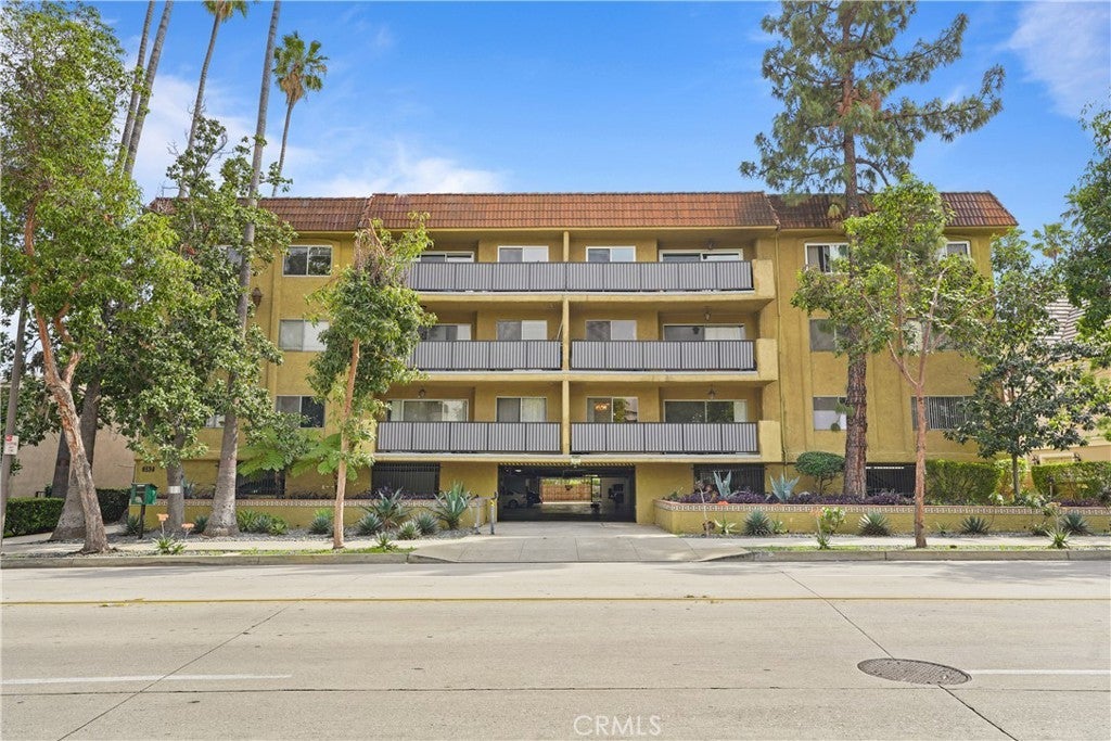 Photo of Listing #PW25086297