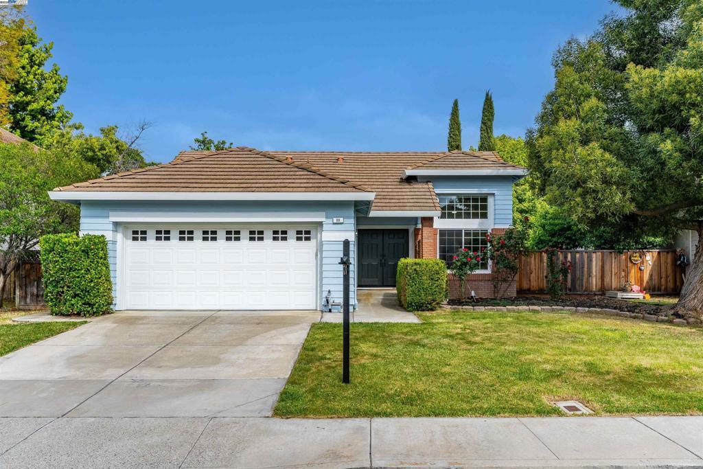 Photo of Listing #41093995