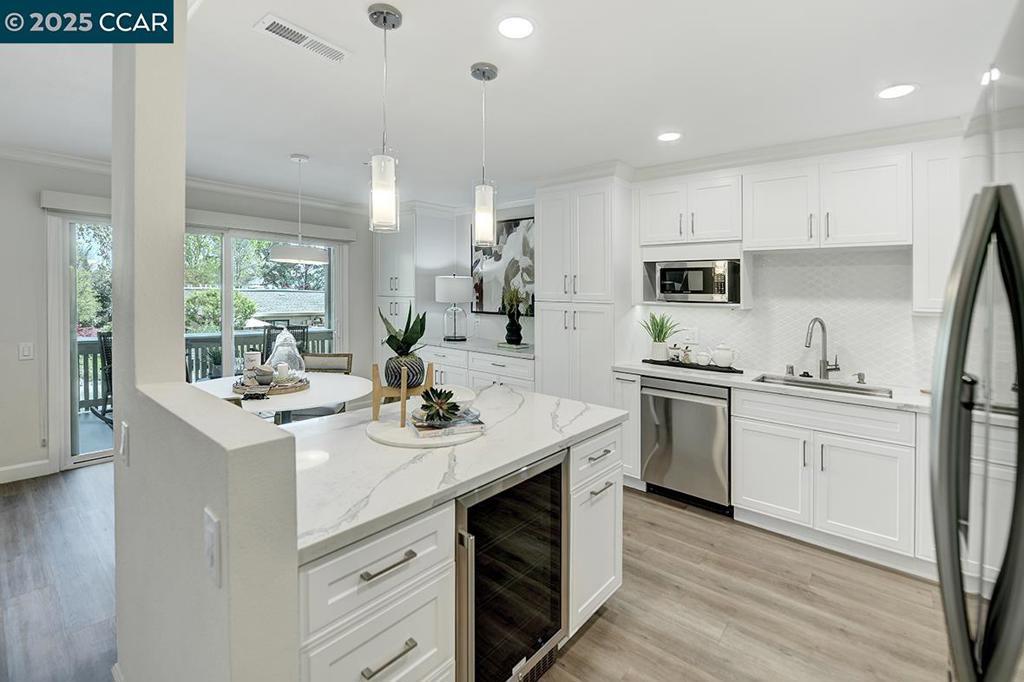 Photo of Listing #41094010