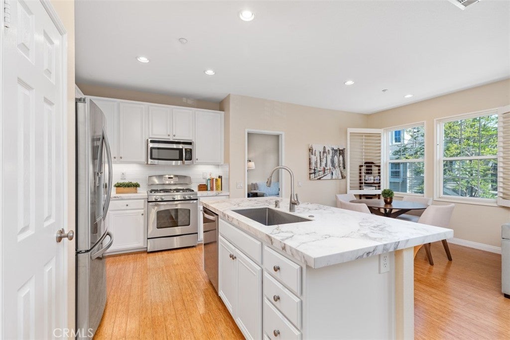 Photo of Listing #OC25086130