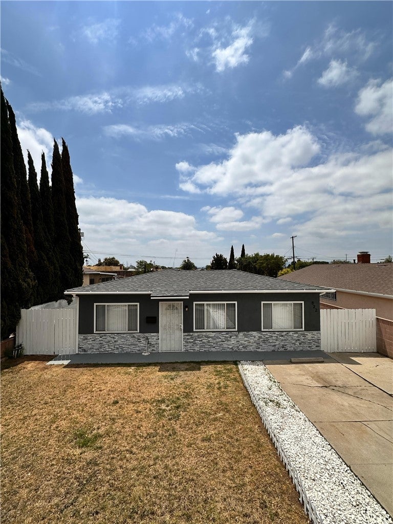 Photo of Listing #OC25086173