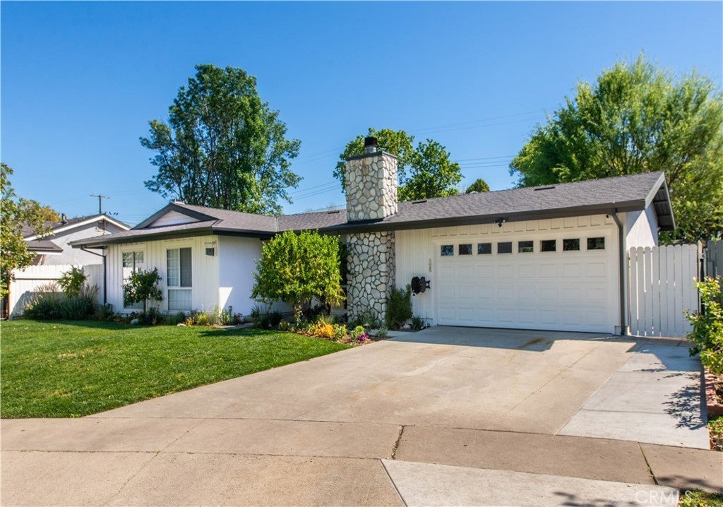 Photo of Listing #SR25086601