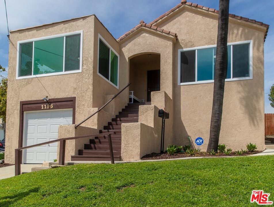 Photo of Listing #25527641