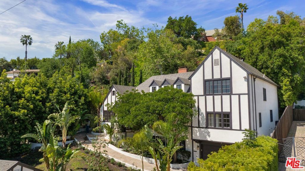 Photo of Listing #25525595