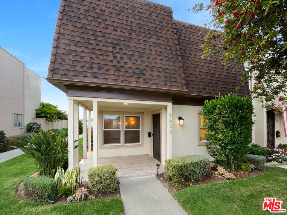 Photo of Listing #25527777