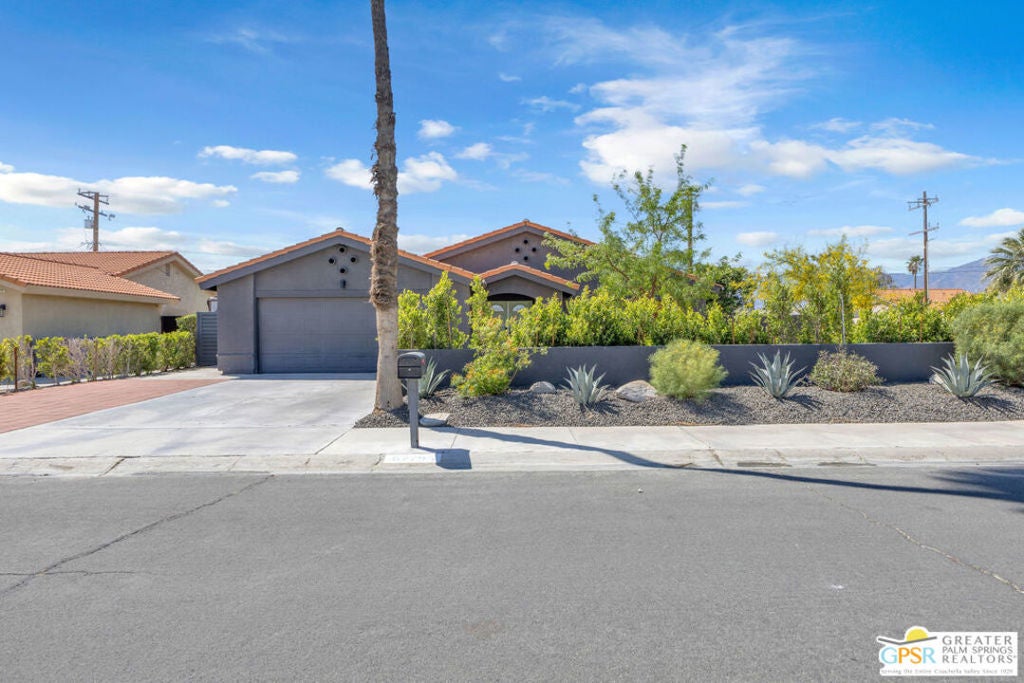 Photo of Listing #25527789PS