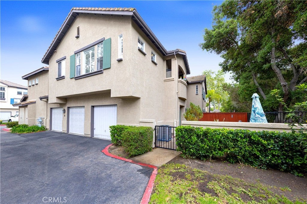 Photo of Listing #OC25087022