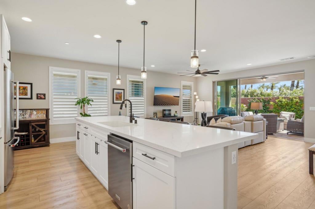 Photo of Listing #219128832DA