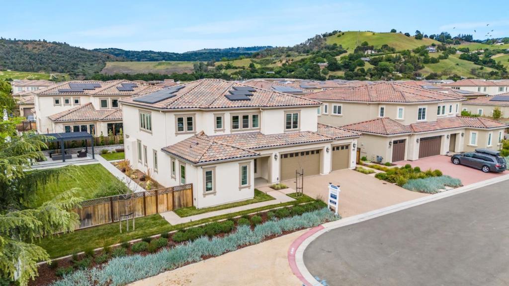 Photo of Listing #ML82003412