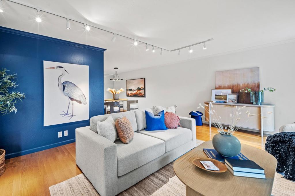 Photo of Listing #ML82003419