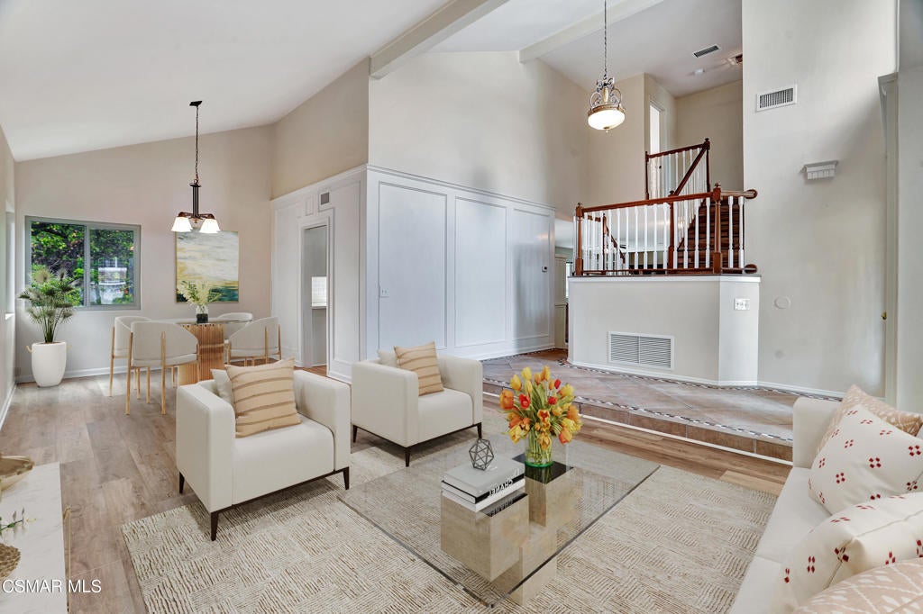 Photo of Listing #225001951