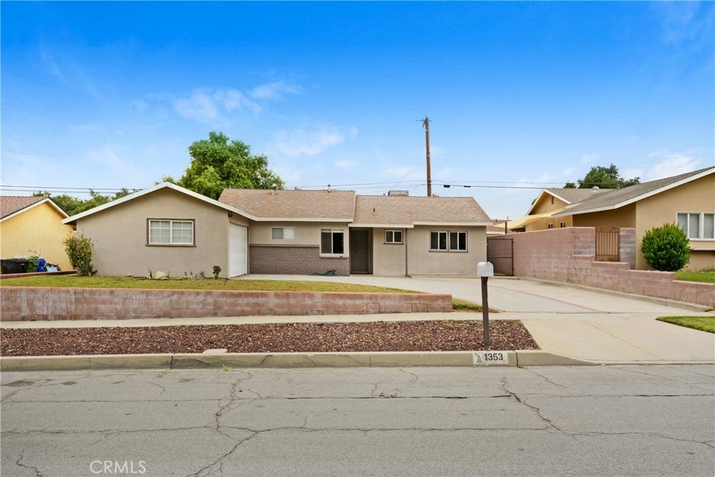 Photo of Listing #CV25082845