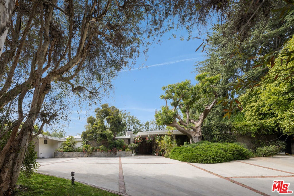 Photo of Listing #25526707