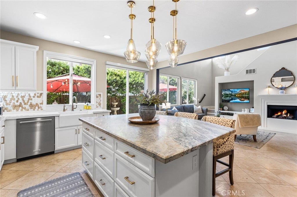 Photo of Listing #PW25078835