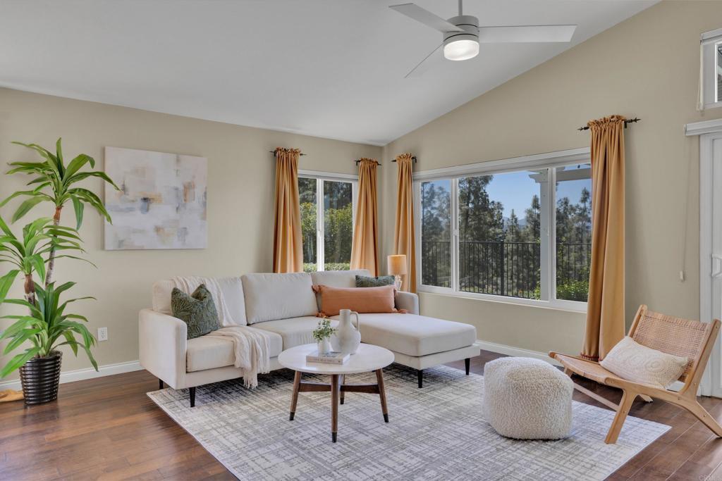 Photo of Listing #PTP2502838