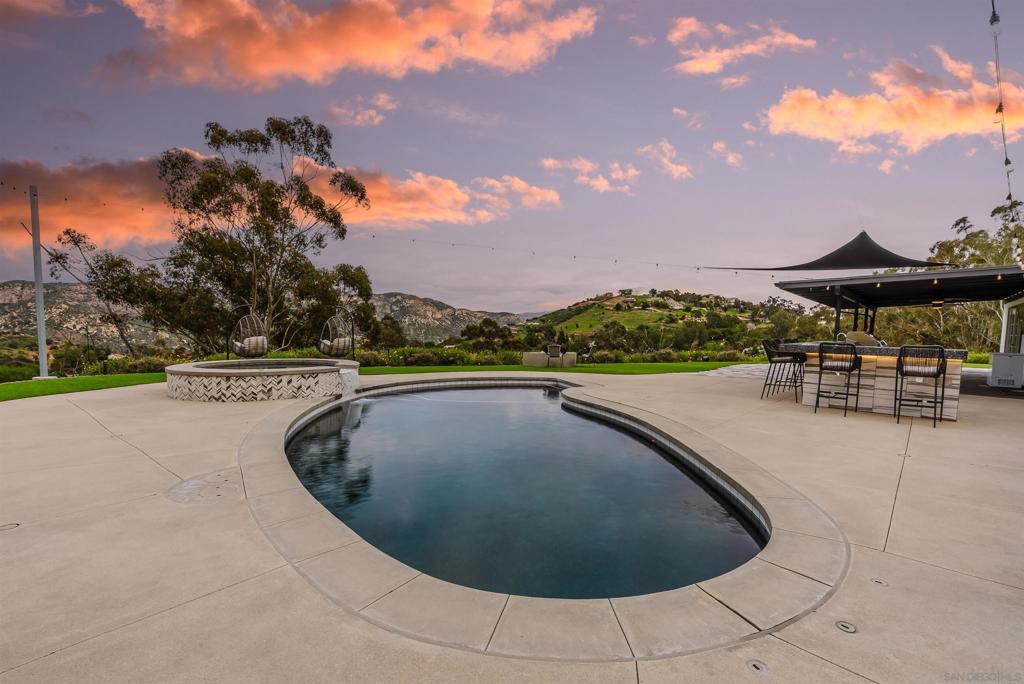 Photo of Listing #250025101SD