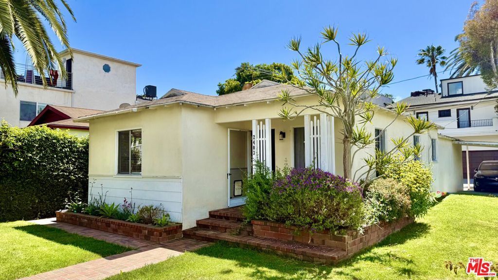 Photo of Listing #25528443