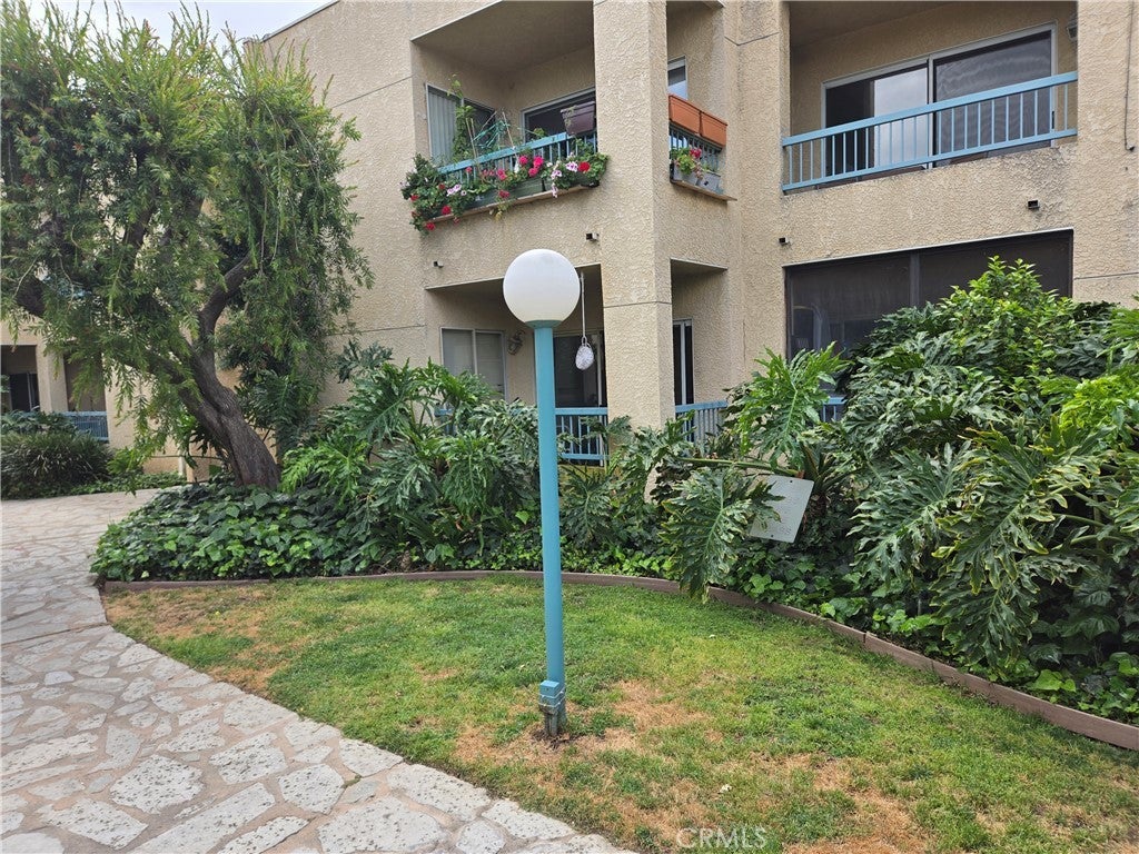 Photo of Listing #SR25088265