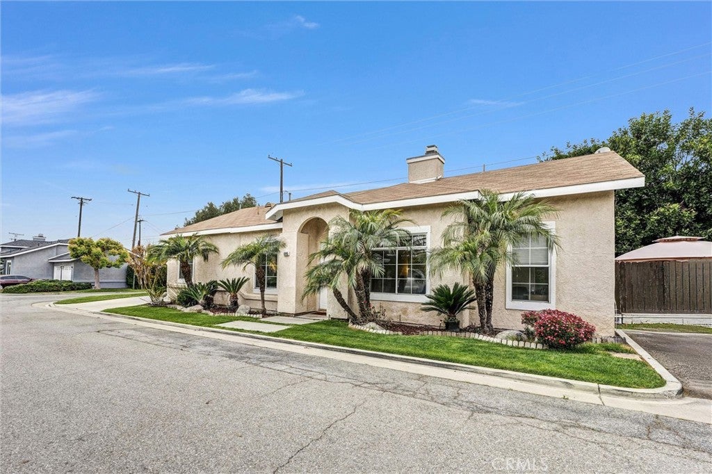 Photo of Listing #PW25088258