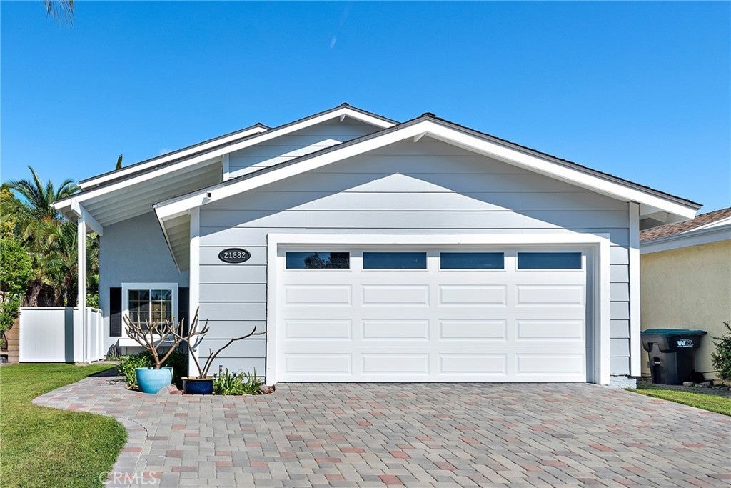 Photo of Listing #OC25087048