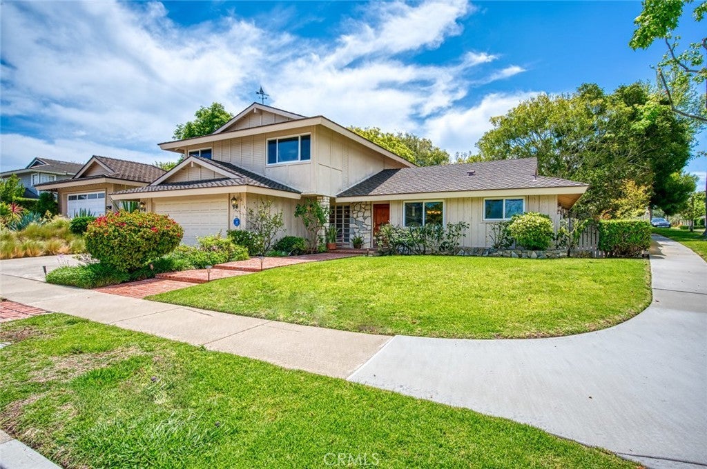 Photo of Listing #NP25088312