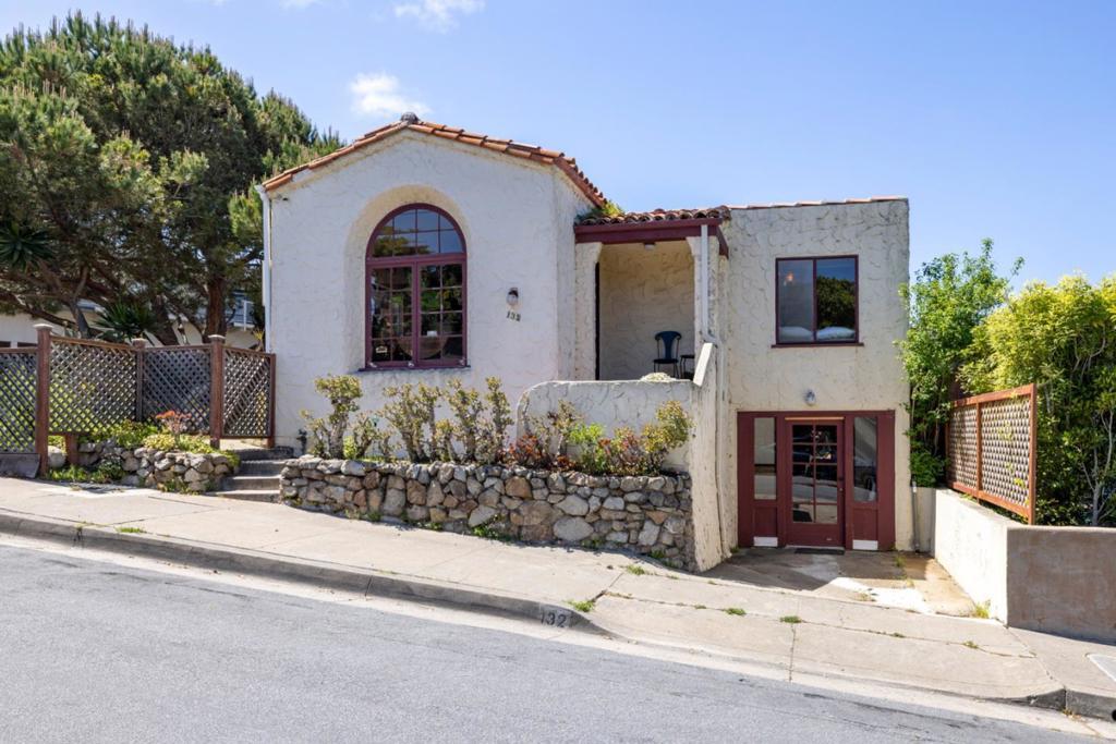 Photo of Listing #ML82003612