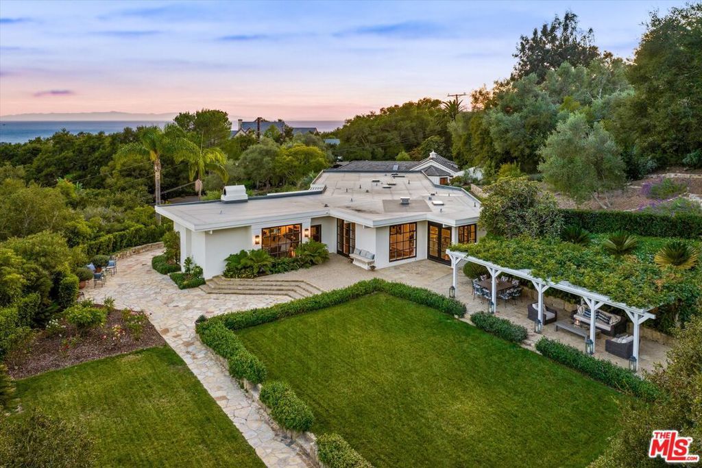 Photo of Listing #25528765