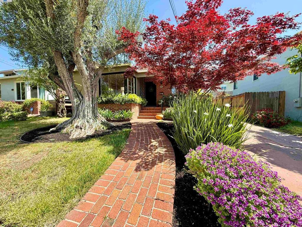 Photo of Listing #41094365