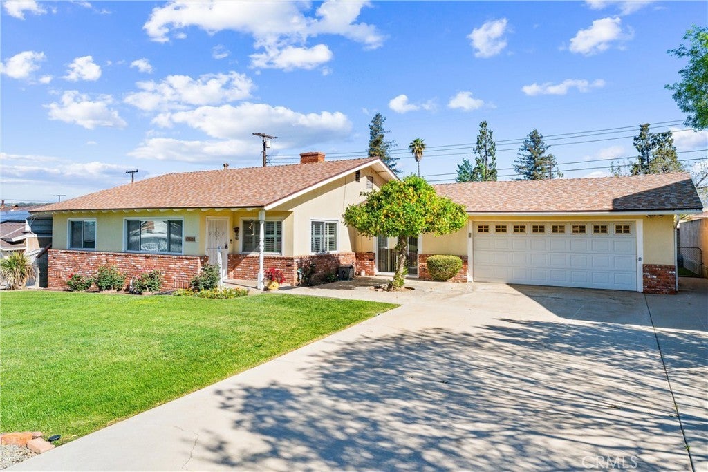 Photo of Listing #OC25087335