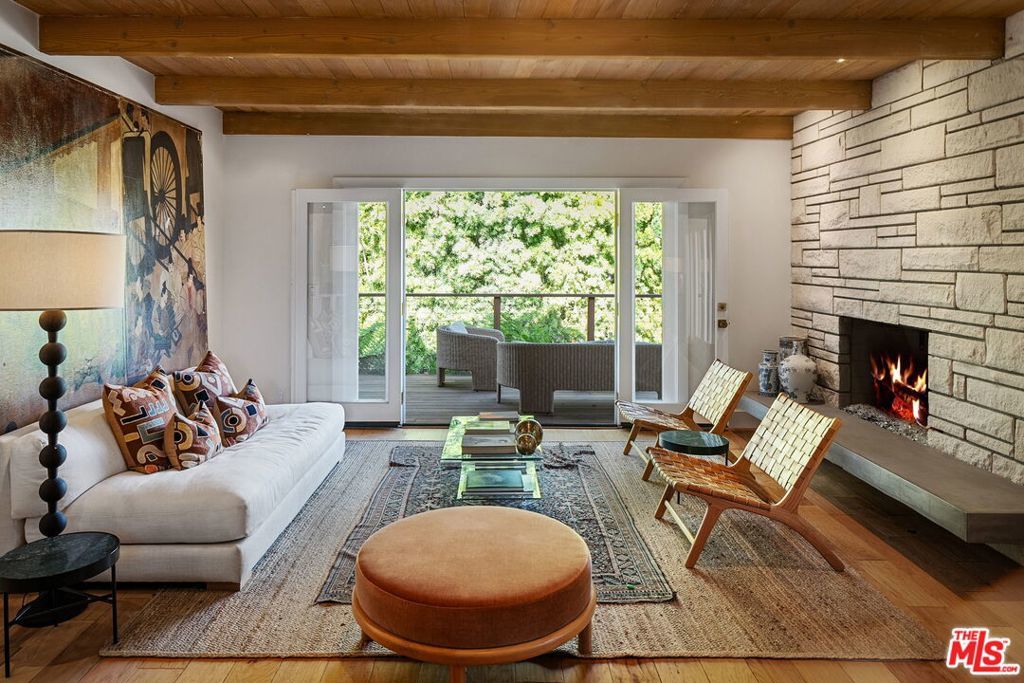 Photo of Listing #25528401