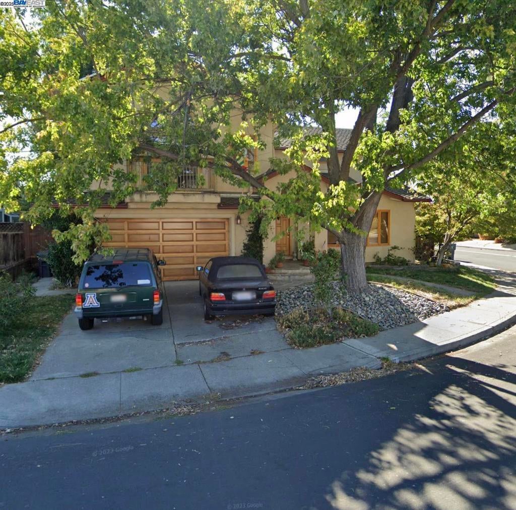 Photo of Listing #41094373