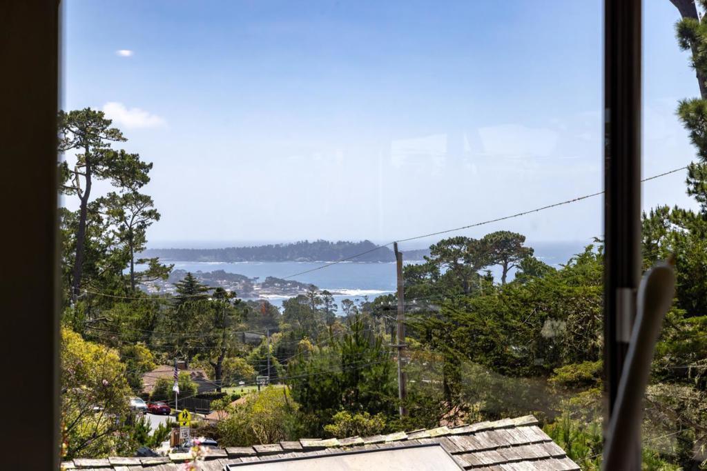 Photo of Listing #ML82003633