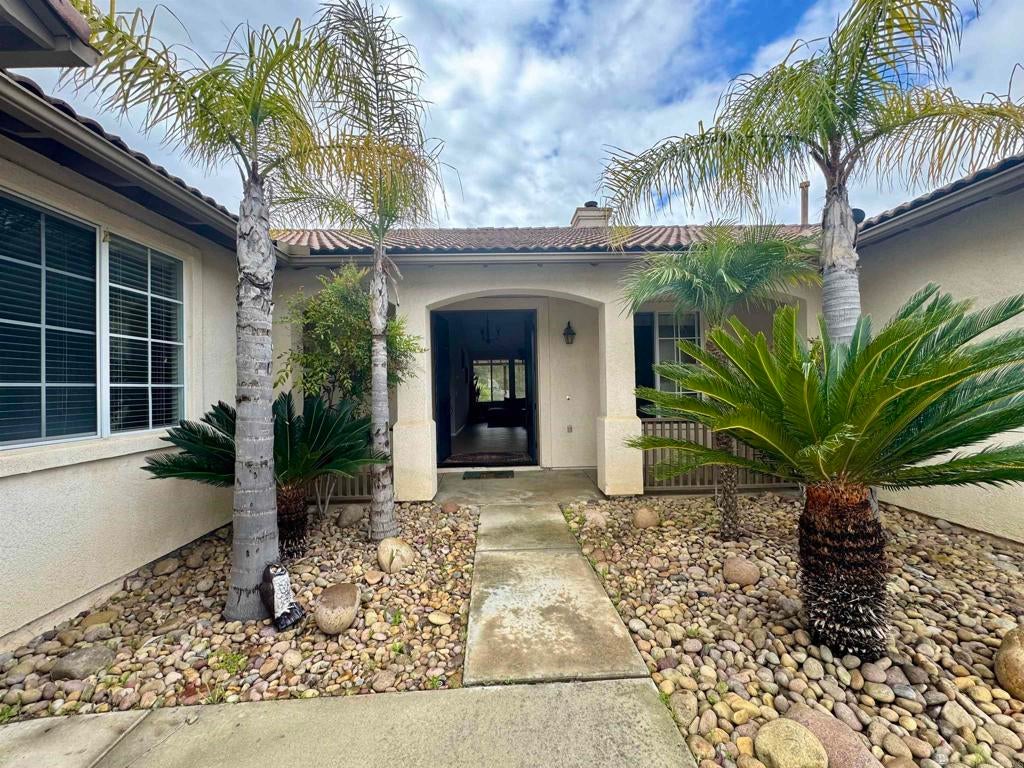 Photo of Listing #PTP2502867