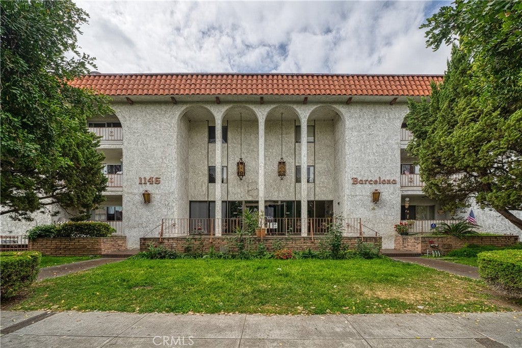 Photo of Listing #SR25088857