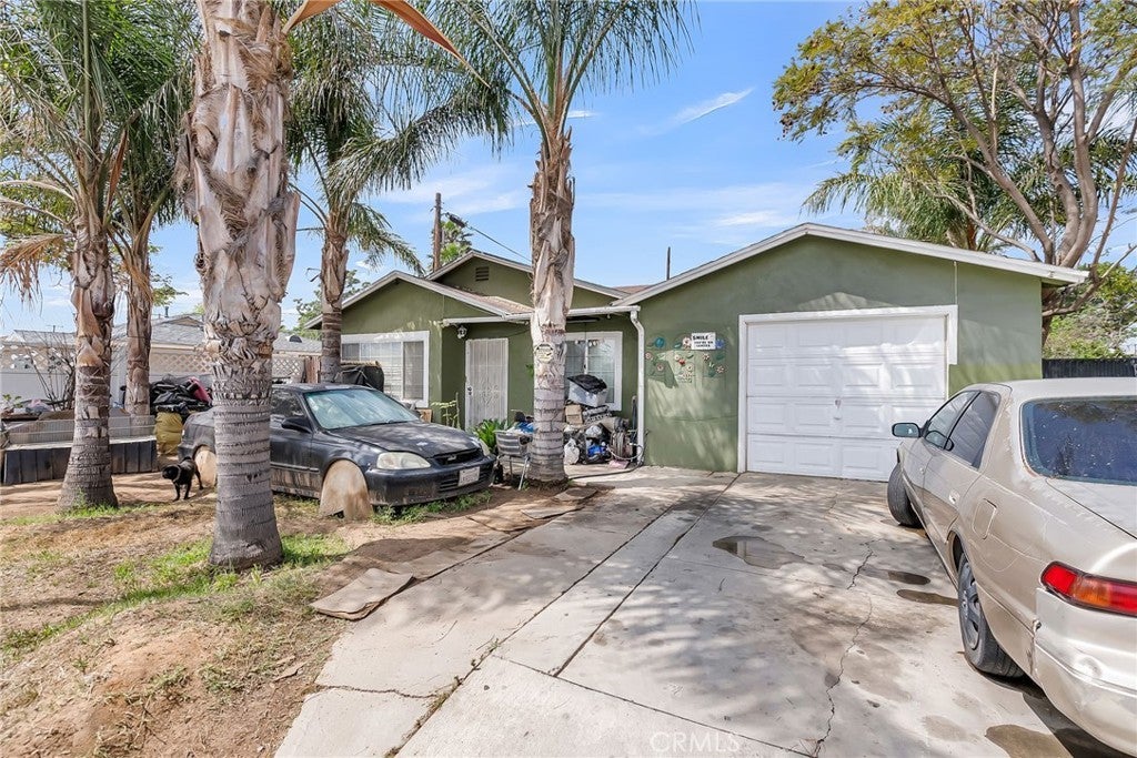 Photo of Listing #IV25081641