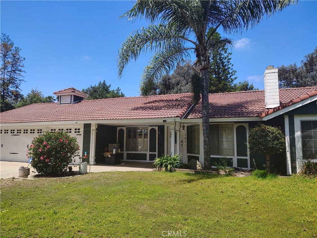 Photo of Listing #IV25087812